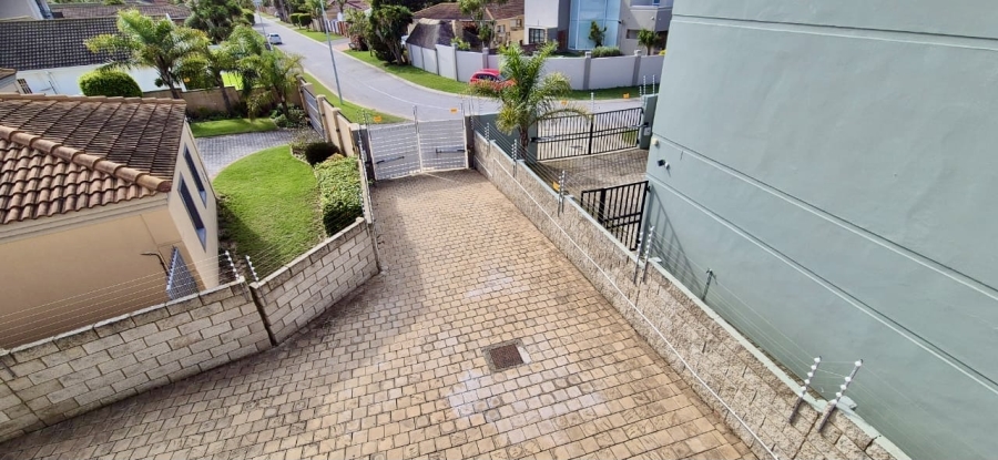 5 Bedroom Property for Sale in Summerstrand Eastern Cape